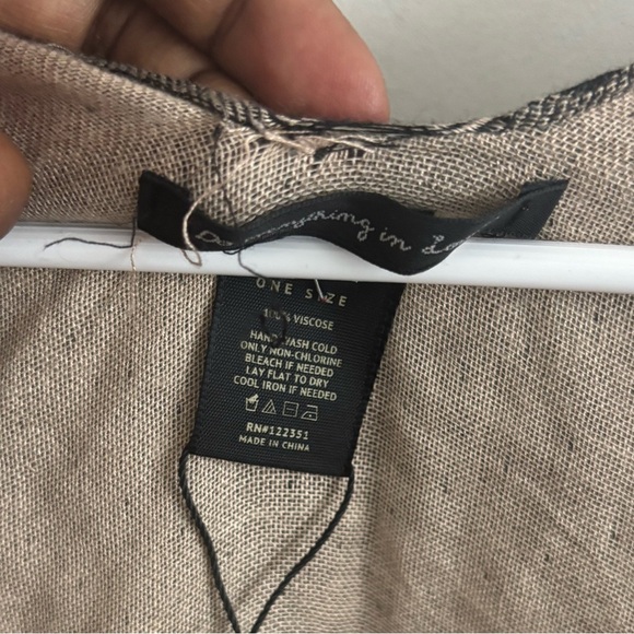 NWOT Womens Lightweight Whimsigoth Kimono Cardigan Floral One Size Cover up - Picture 3 of 6